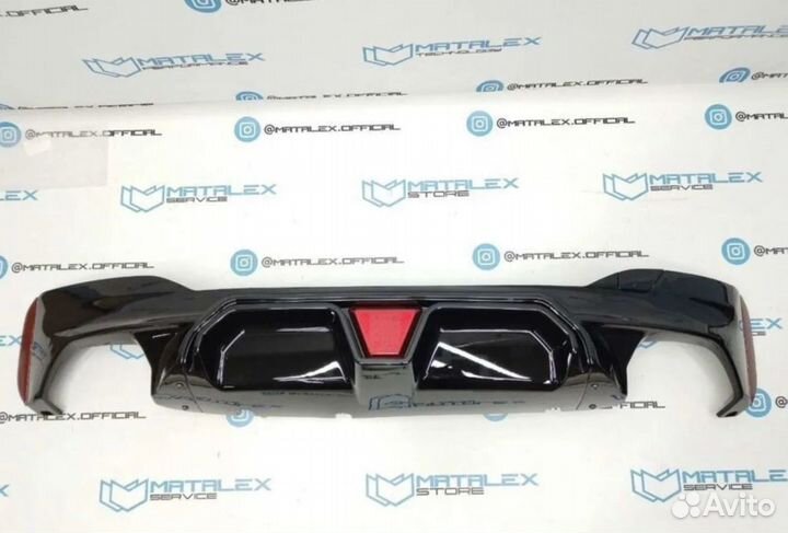 BMW G30 Диффузор стиль CS F90 со стоп сигналом