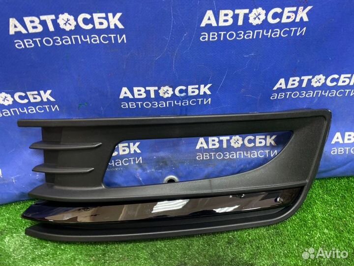 Оправа туманки передняя левая Volkswagen Polo 614