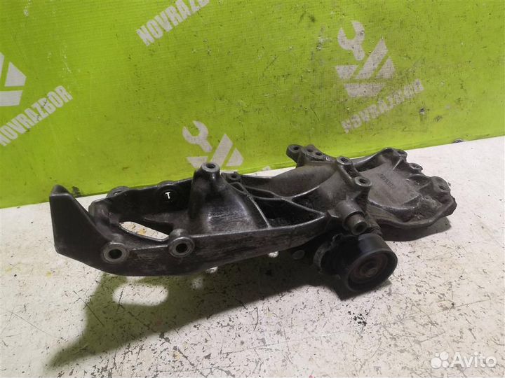 Кронштейн генератора Рено Клио 2 Симбол