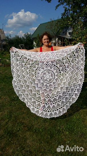 Салфетки, скатерти вязаные крючком (ручная работа)