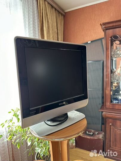 Телевизор philips 19