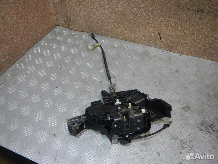 Замок двери задней правой Ford Focus/Focus RS/Focus ST