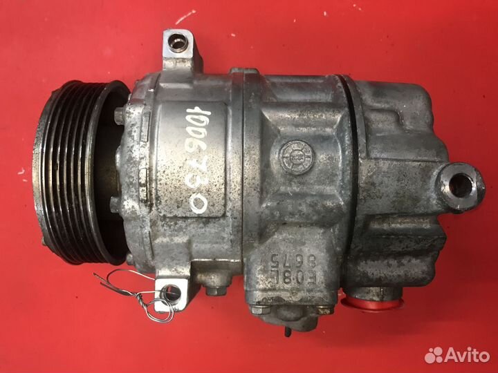 Компрессор кондиционера Volkswagen Passat B6 BXE