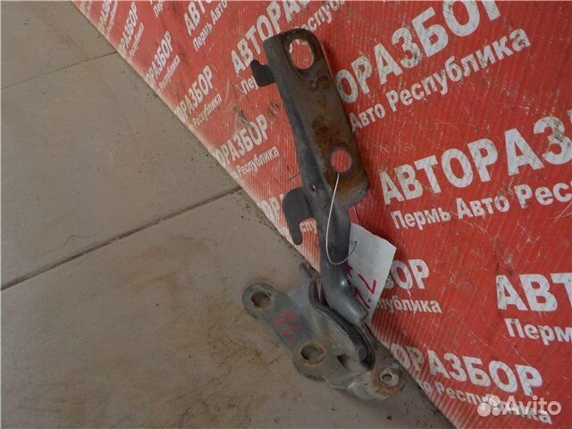 Петля капота передняя левая Lifan Solano 620