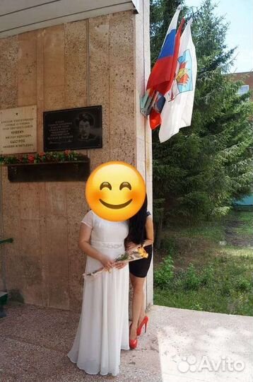 Вечернее платье