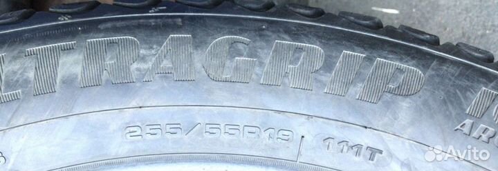 Goodyear UltraGrip Ice Arctic SUV 255/55 R19