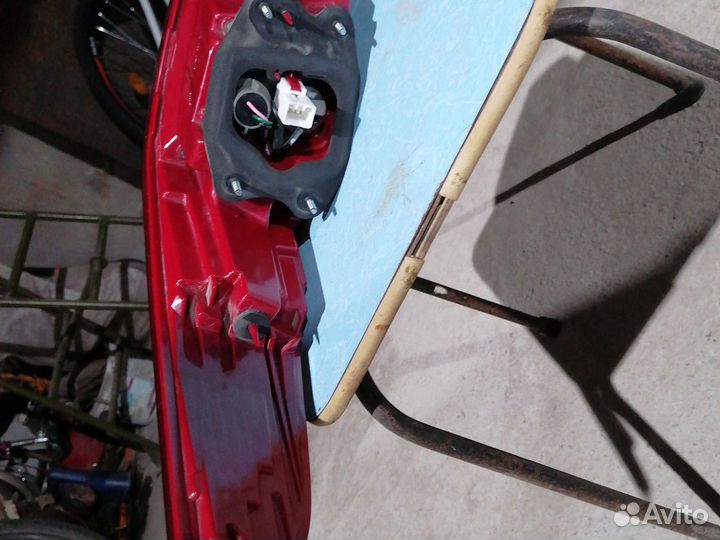 Фонарь задний правый Оптима 4