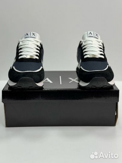 Кроссовки Armani комфортные