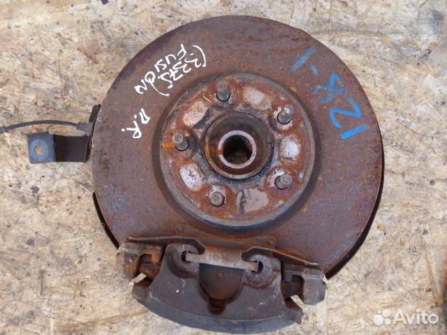 Суппорт передний правый Ford Fusion 2 USA DG9C2B29