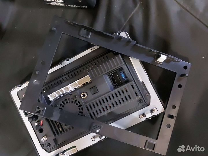 Магнитола 2 din volksvagen touareg 2002-2010г