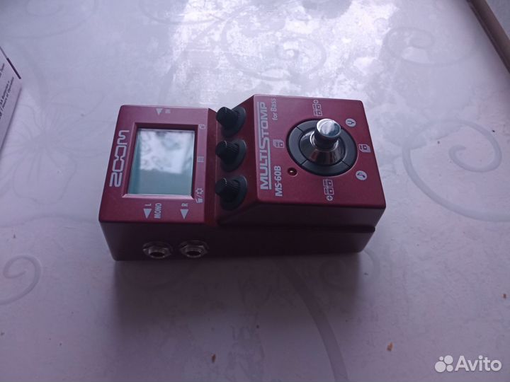 Гитарный процессор для бас гитары zoom MS-60B