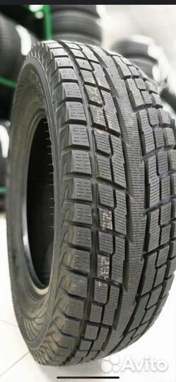 Yokohama Geolandar I/T-S G073 2.25/65 R17