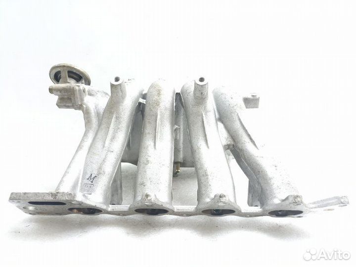 Коллектор впускной Mitsubishi Galant 8 2.0 4G63