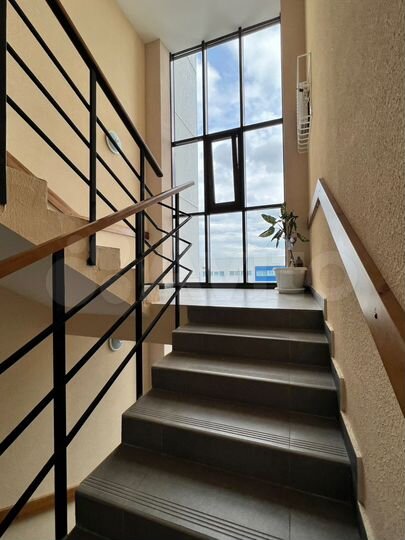 3-к. квартира, 72,8 м², 2/3 эт.