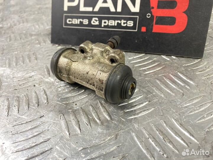 Рабочий тормозной цилиндр Toyota Rav4 XA10