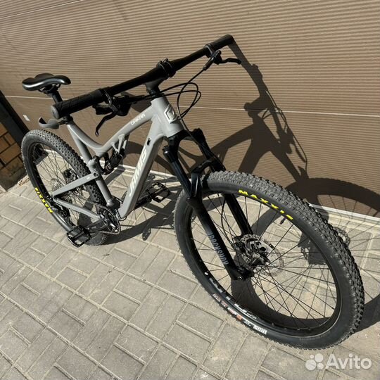 Jamis dakar 27.5 L