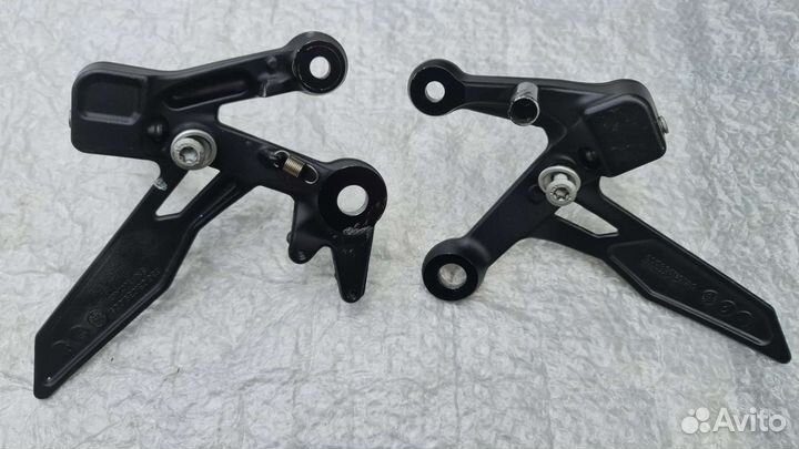 Ktm Duke 790 Передний Ножной Упор