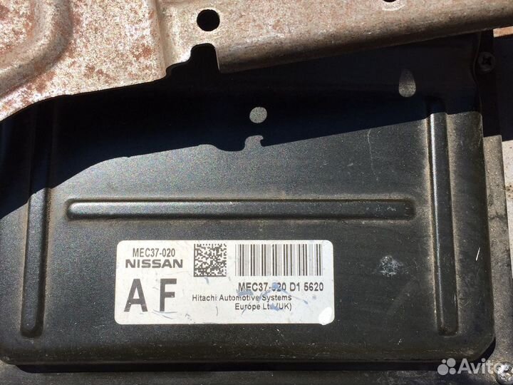 Электронный блок управления двигателем Nissan