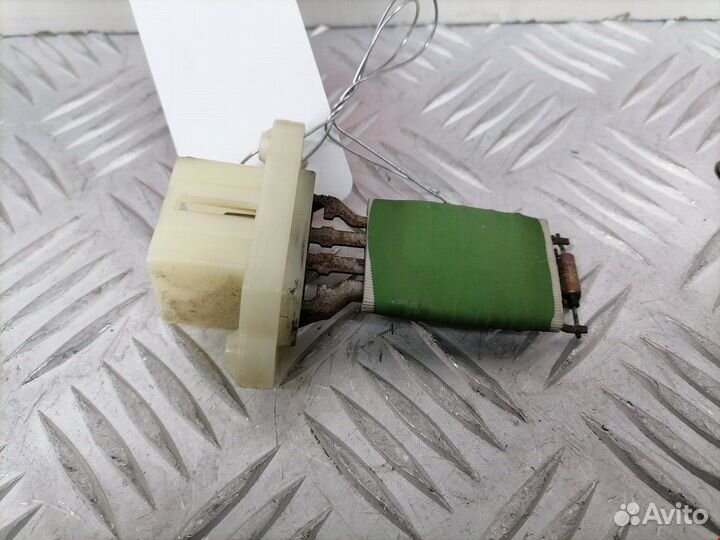 Сопротивление печки Ford Focus 2 2006 1855157