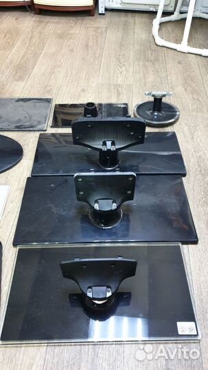 Подставка (ножка кронштейн) для телевизора