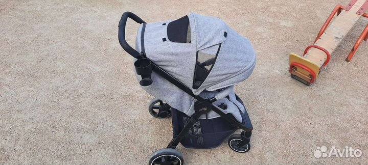 Прогулочная коляска britax romer