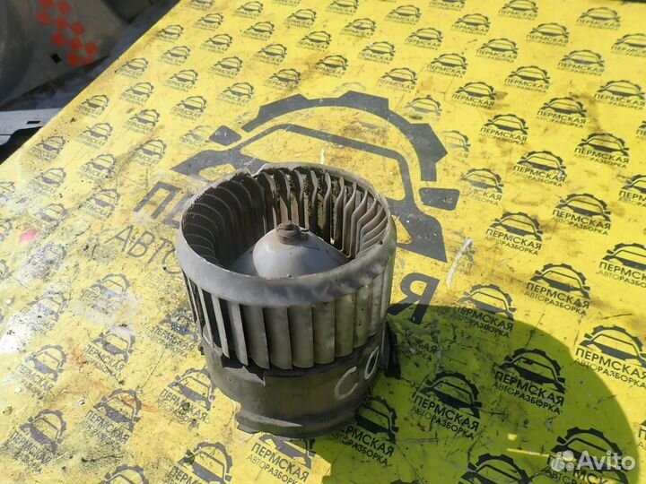 Моторчик отопителя Mitsubishi Colt (Z3) 2003-2012