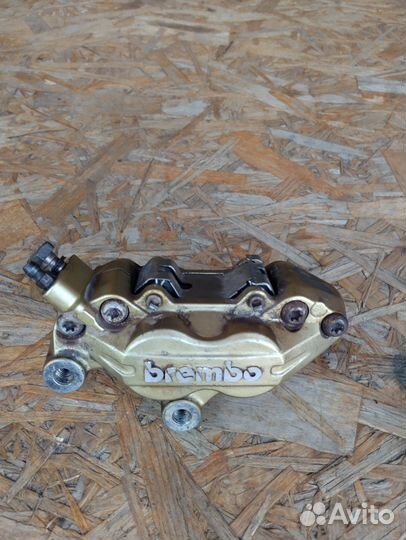 Суппорт brembo передний ктм 640 LC4 SM 2006