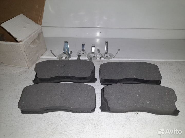 Geely Otaka Колодки тормозные передние