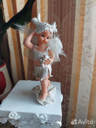 Ангелы статуэтки, подсвечник