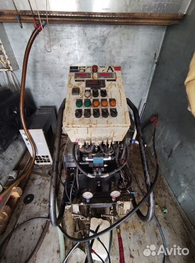 Установка для нанесения ппу и полимочевины