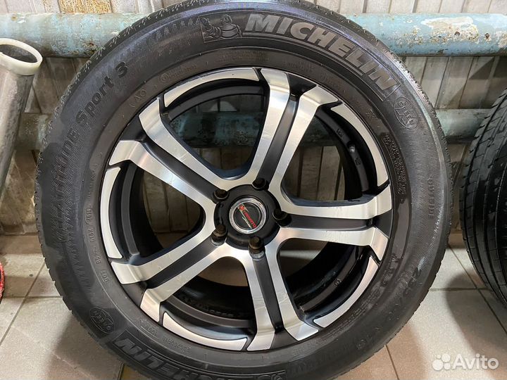 Колеса в сборе r18 летние 5 130