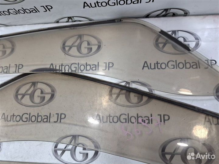 Ветровики комплект Mitsubishi Pajero V46 4M40 1995