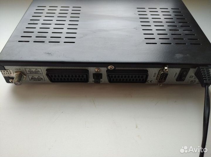 Спутниковый ресивер GS 8300N