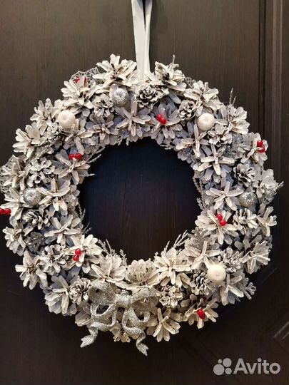 Новогодний венок снежная королева