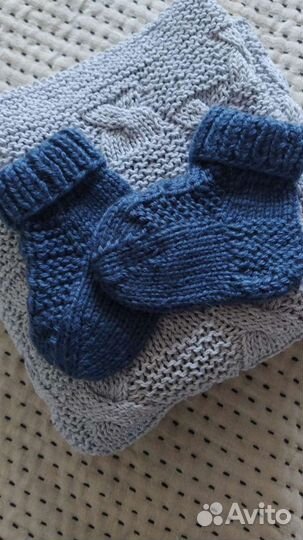 Вязаный плед для малыша