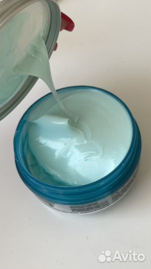 Bed head Tigi manipulator