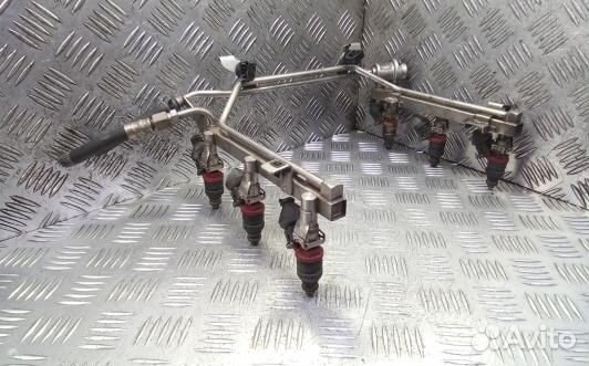 Топливная рампа бензиновая audi A6 C5 (GBE03TJ01)