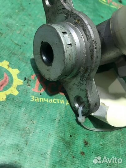 Главный тормозной цилиндр Nissan Murano