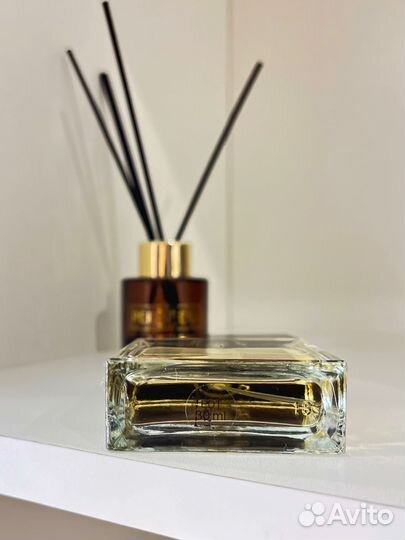 Туалетная вода Black Suede для него