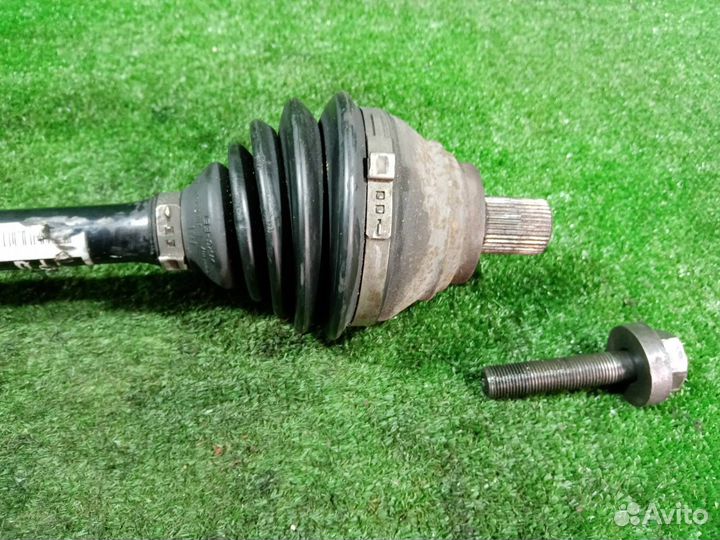 Привод передний левый Volkswagen Golf 5 BLG 1.4