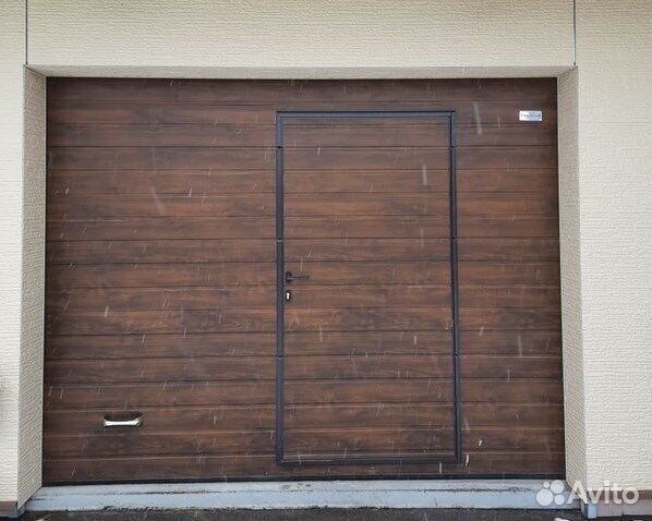 Ворота гаражные подъемные Hormann