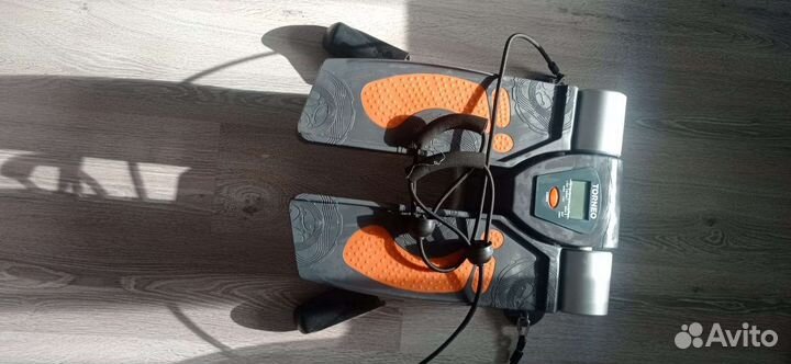 Тренажер степпер torneo