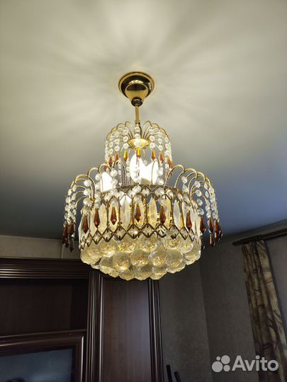 Люстра потолочная и бра в комплекте