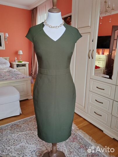 Платье футляр