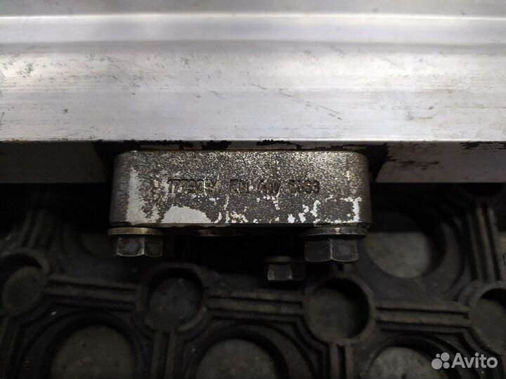 1915948 Рейка топливная