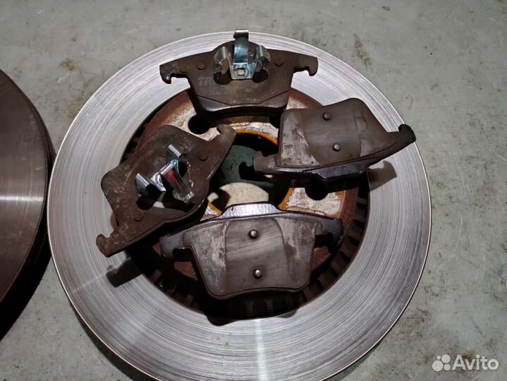 Комплект задних тормозов XC90