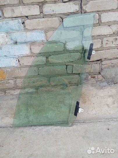 Левое стекло тойота алекс, ранкс, филдер королла