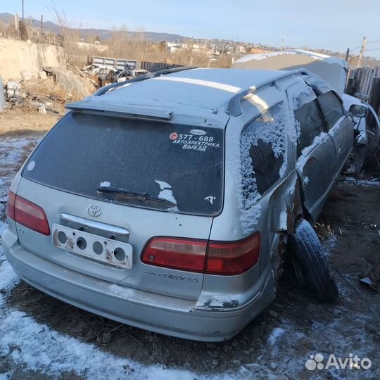 Дверь багажника камри грация