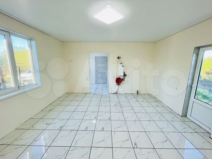 Дом 45 м² на участке 5 сот.