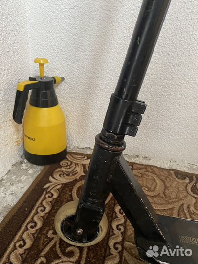 Трюковой самокат